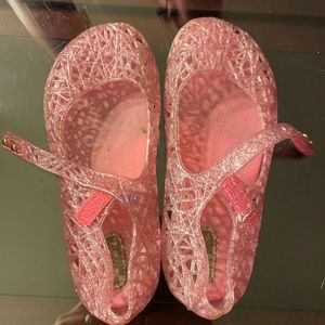Mini Melissa girls shoes. Size 10.good condition.